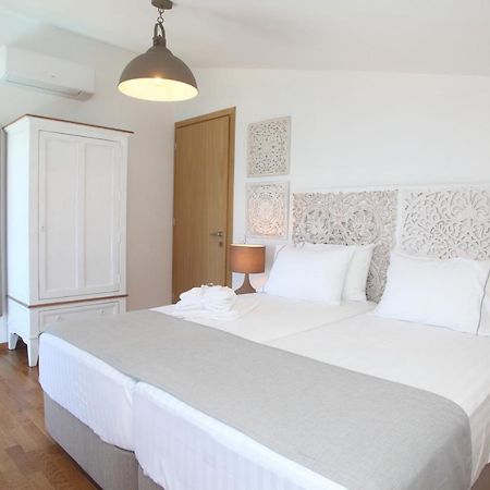 Capro - Milos Bay Villas Áyios Nikítas Kültér fotó