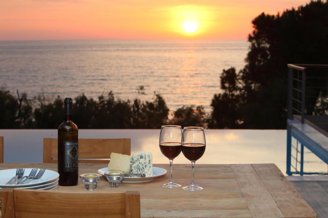 Capro - Milos Bay Villas Áyios Nikítas Kültér fotó