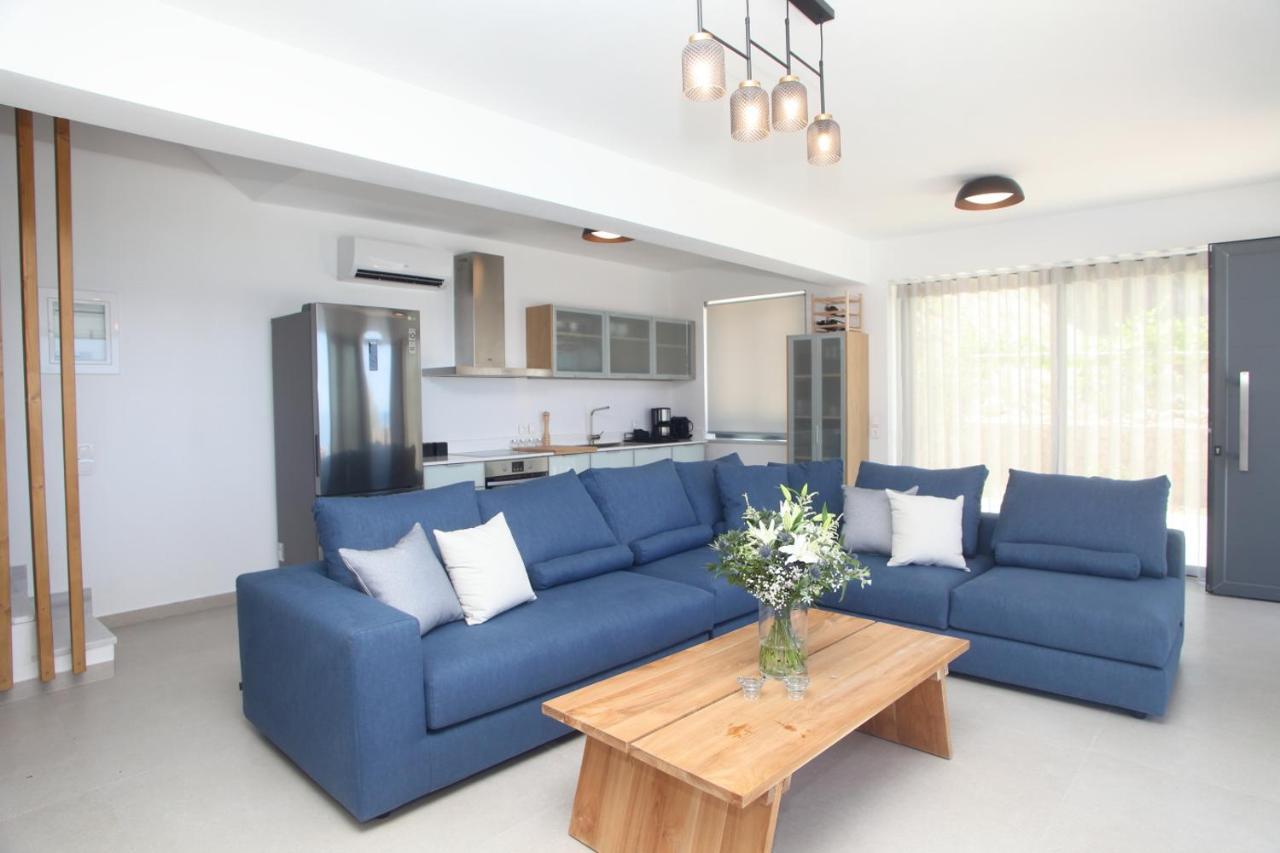 Capro - Milos Bay Villas Áyios Nikítas Kültér fotó