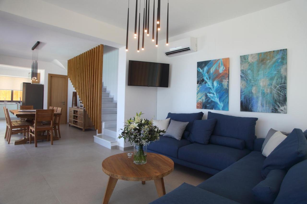 Capro - Milos Bay Villas Áyios Nikítas Kültér fotó