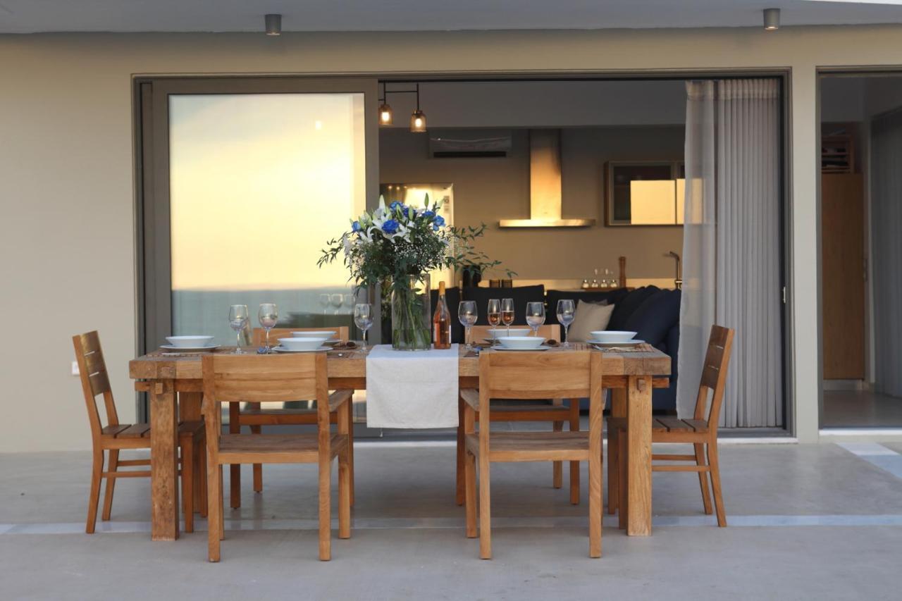 Capro - Milos Bay Villas Áyios Nikítas Kültér fotó