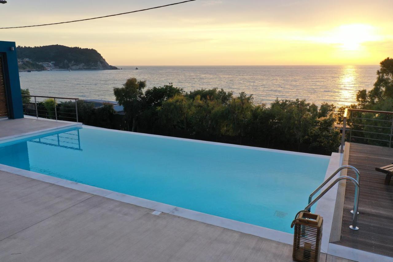 Capro - Milos Bay Villas Áyios Nikítas Kültér fotó